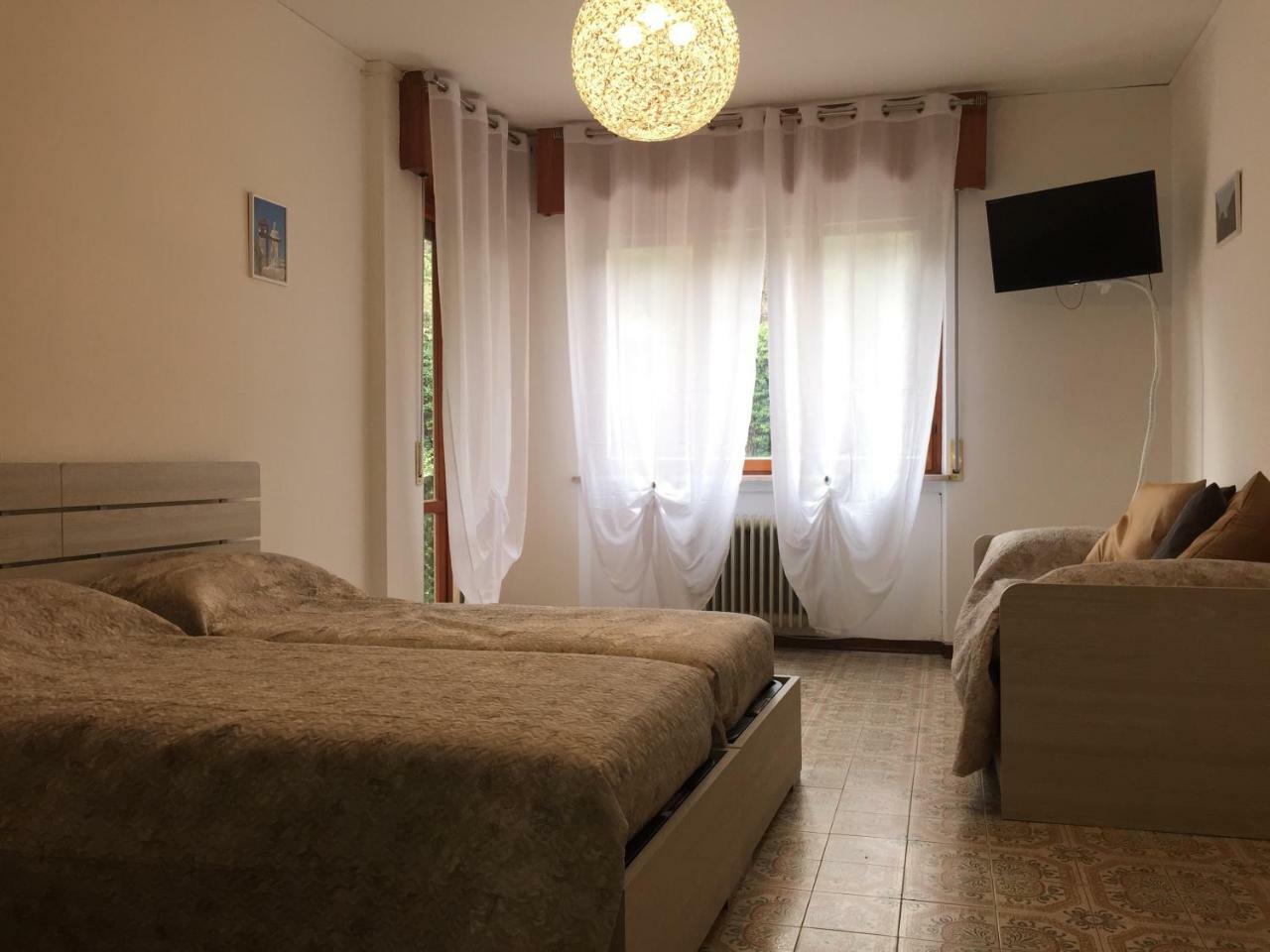 Room Verona Holidays Buitenkant foto